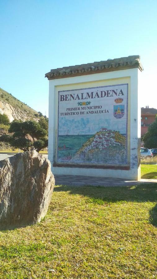 Appartamento Pueblo Blanco Benalmádena Esterno foto