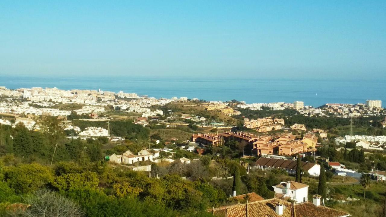 Appartamento Pueblo Blanco Benalmádena Esterno foto